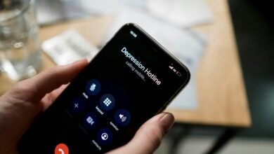 urgent helpline phone number